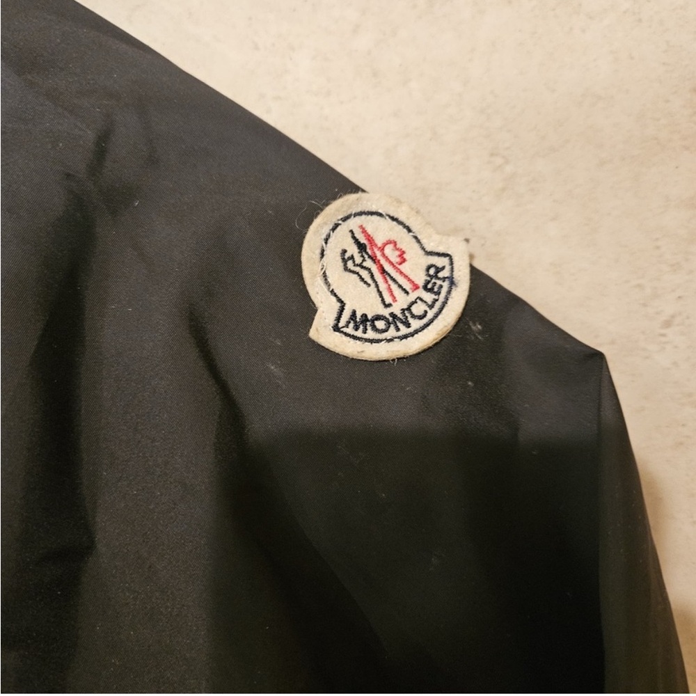 SUPER RARE~MONCLER jacket Zip-Up Cardigan. BEAUTIFUL!!! - Picture 6 of 10